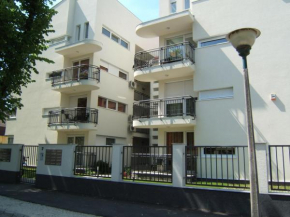  Júlia Luxus Apartman  Шиофок